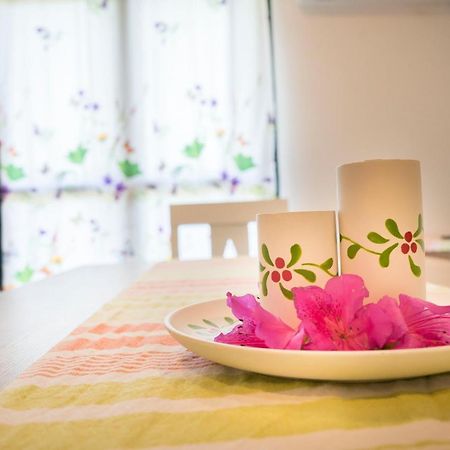 Apartamento Turistico Sinuhe Lägenhet Gata Exteriör bild